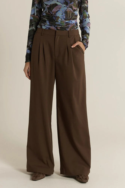 SASS -ROAN Pleat Front Pant - Chocolate