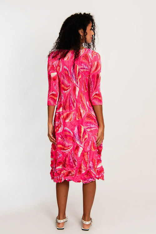 Alquema - 3/4 Sleeve Smash Pocket Dress in Coral Paradise
