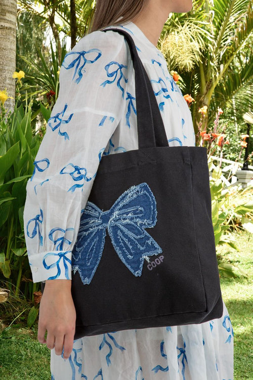 Coop - The Bold & The Bowtiful Bag in Black
