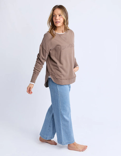 FOXWOOD - Simplified Crew on Brown