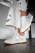 MINX - LACEY Sneaker In White Lace
