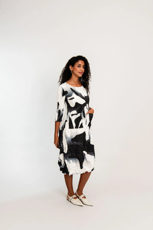 Alquema - 3/4 Sleeve Smash Pocket Dress in Orca