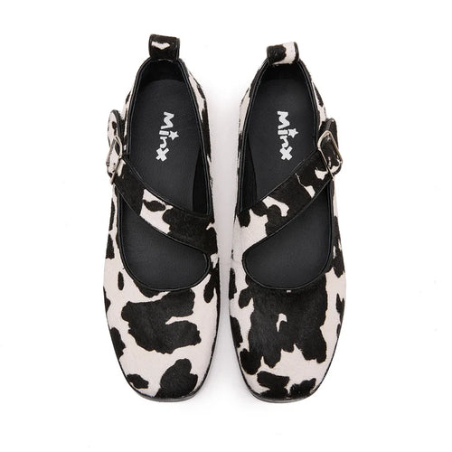 Minx - Aveline Black/White Pony