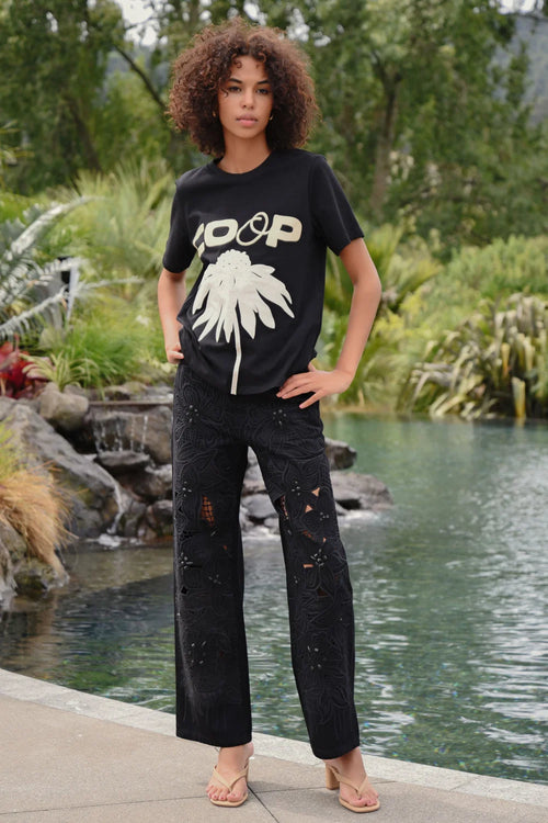 COOP - JEAN-IOUS Jeans - Black Floral & Hardy