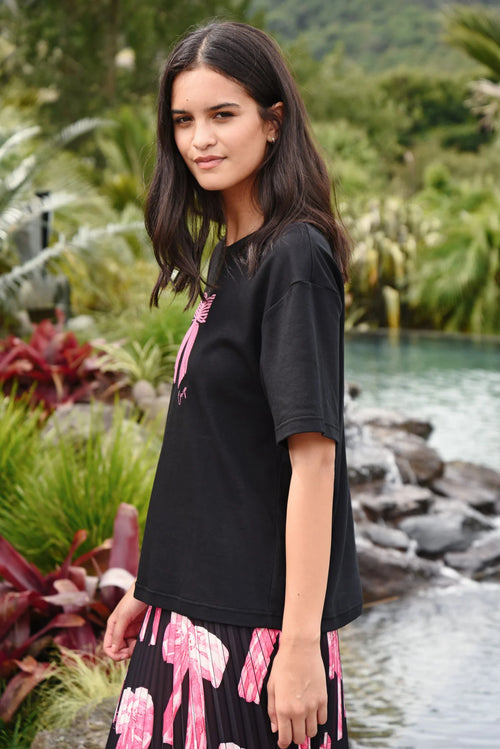 COOP - BOW T-Shirt - Black/Pink