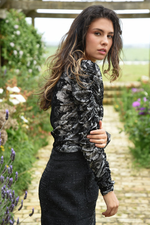 Coop - Ruche The Day Top in Black