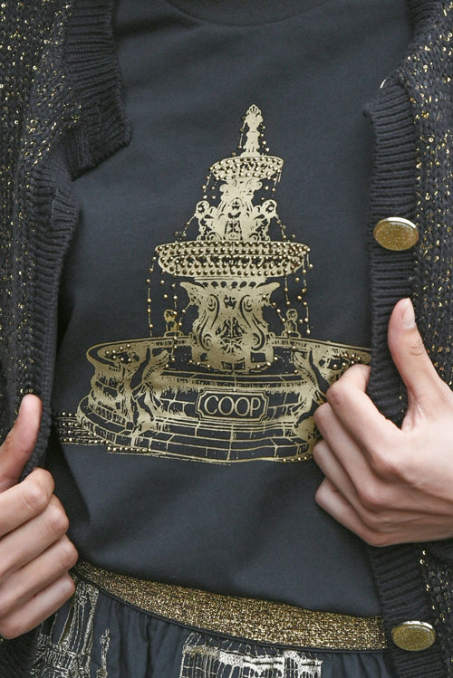 COOP - FOUNTAIN OF SPARKLE T-Shirt - Black/Gold