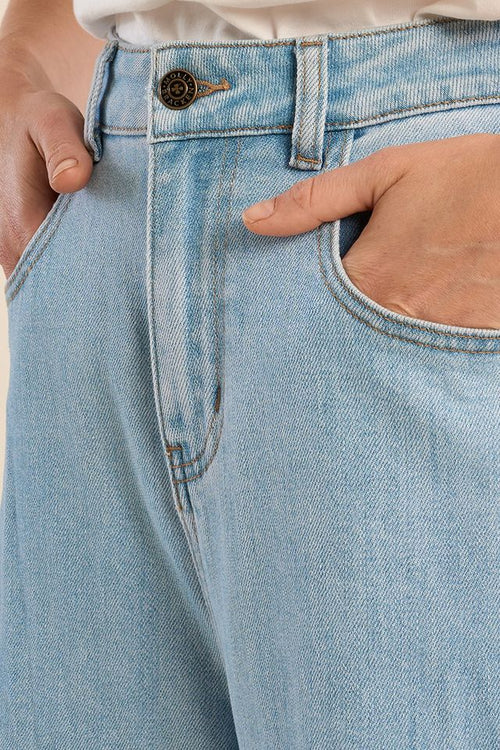 Molly Bracken - Lightweight Denim Wide-Leg Jean EF1628EE