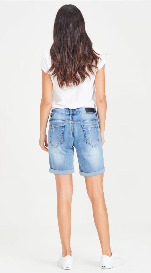 Junkfood - Della Short