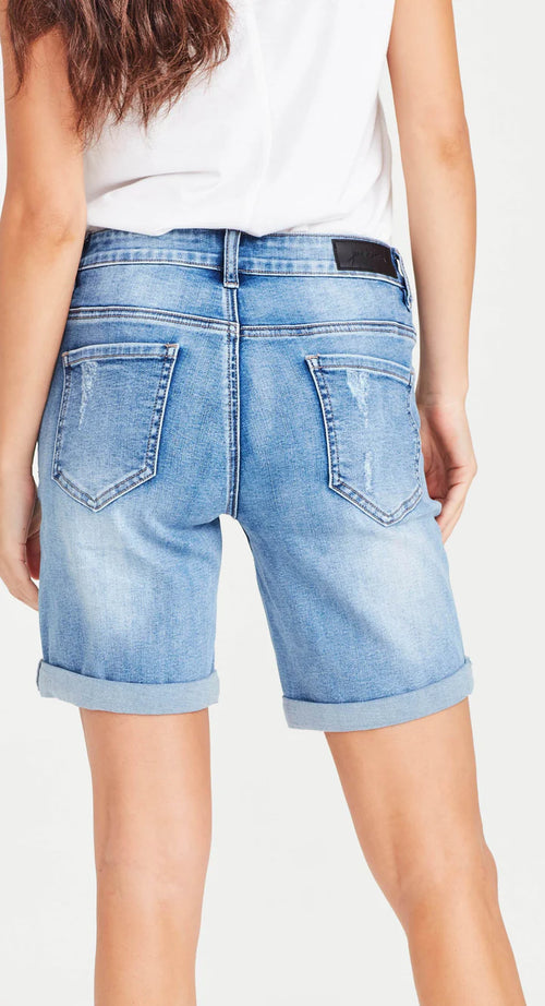 Junkfood - Della Short