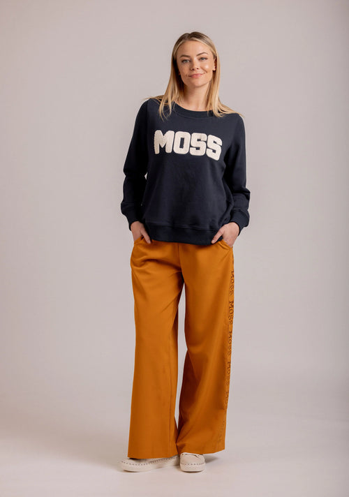 Moss - Moss Logo Sweat in Navy