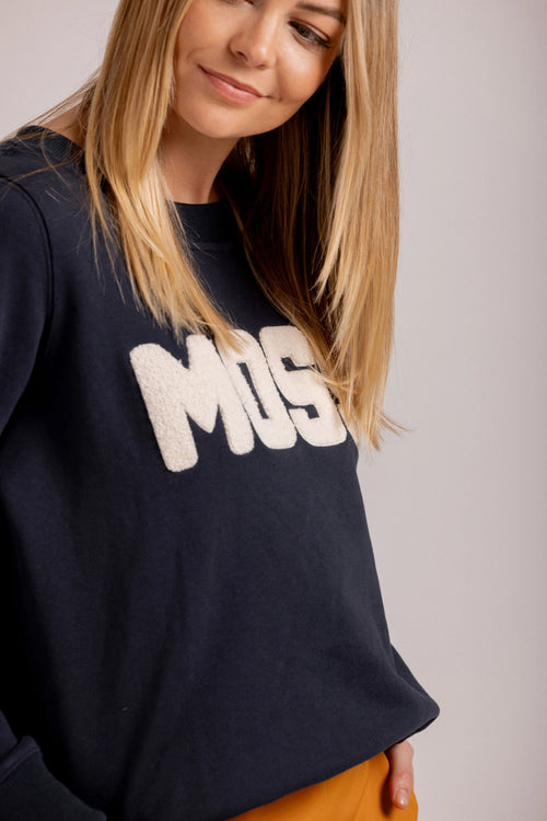 Moss - Moss Logo Sweat in Navy