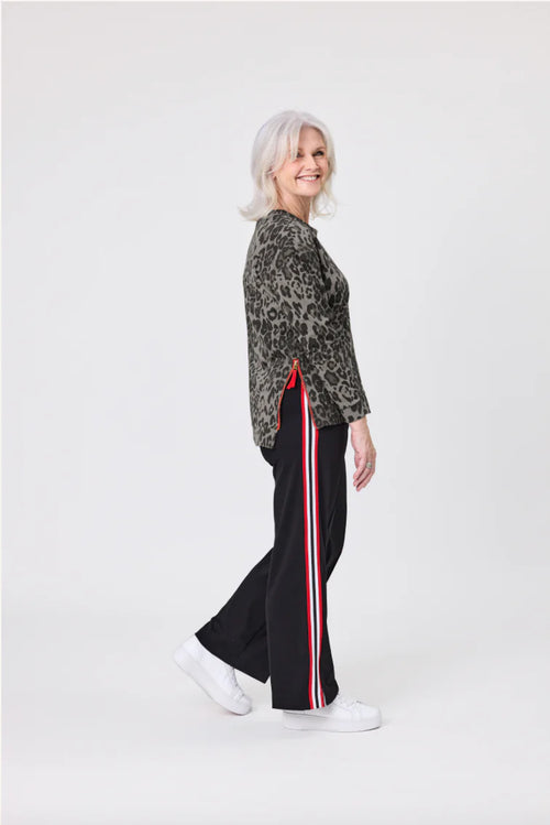 Lemon Tree - OLGA Top - Grey Leopard