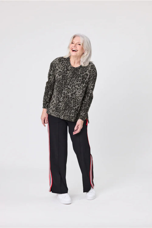 Lemon Tree - OLGA Top - Grey Leopard