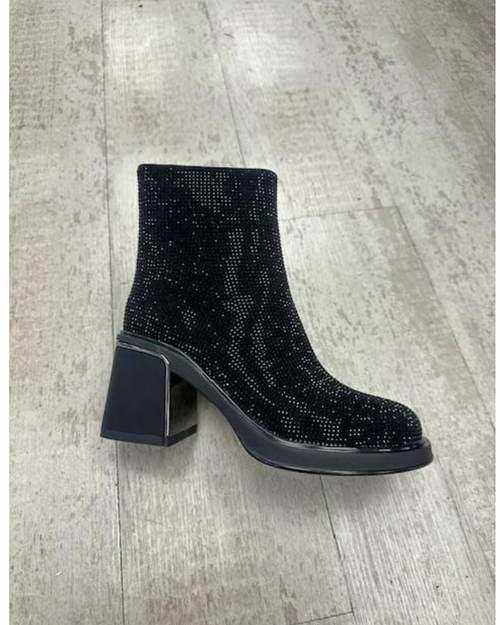 Mila Raine - FRANKIE Jewel Boot Black