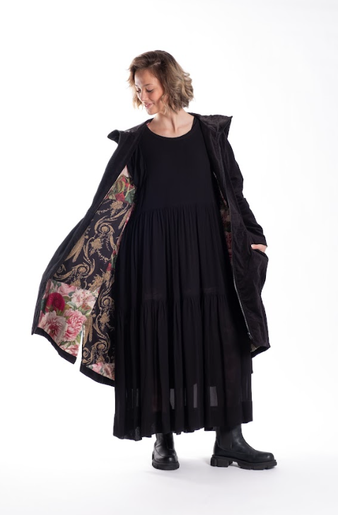 Jellicoe - TRENCHIE Black Trenchcoat 25-20