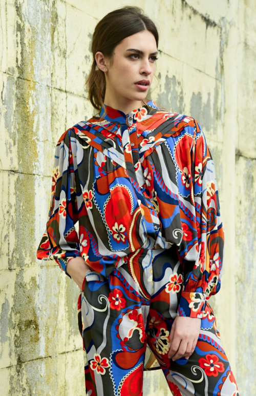 Coop - GOT TO VEE THERE Blouse