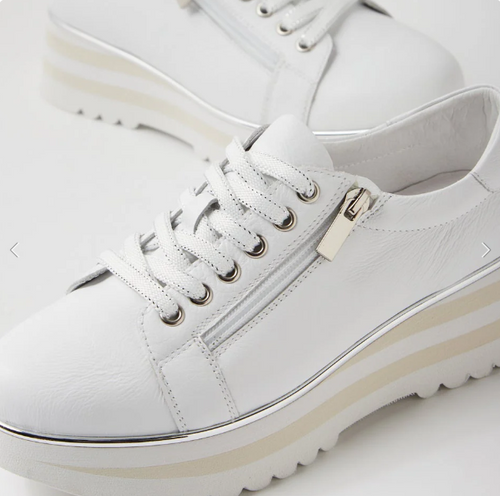 Django & Juliette - EAMMES Sneaker - White
