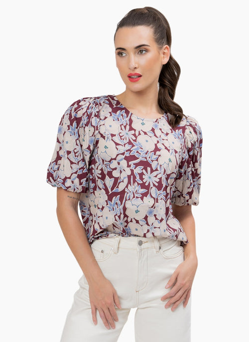 Seeking Lola  RELAXED CAREFREE TOP-MERLOT FIELD