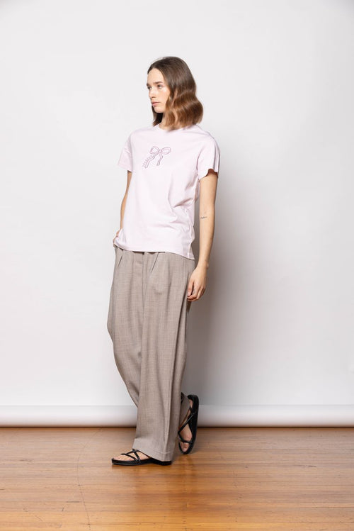 Dressed - Bow T-Shirt in Lilac