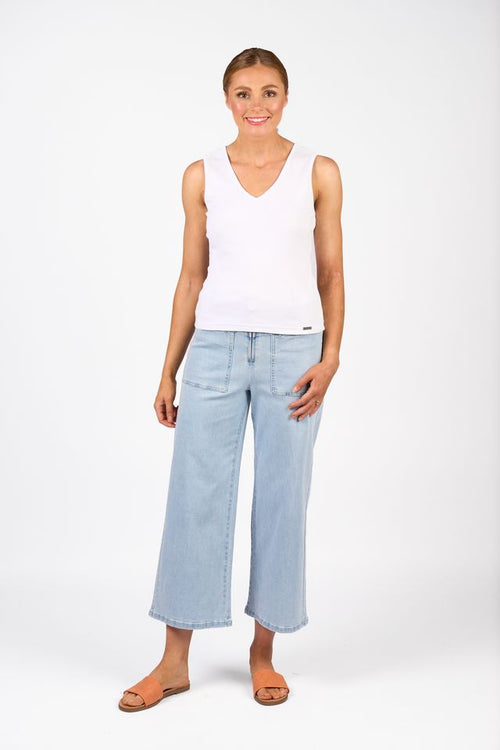 Knewe - Vista Tank in White K3060