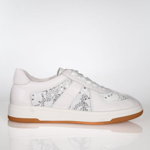 MINX - LACEY Sneaker In White Lace
