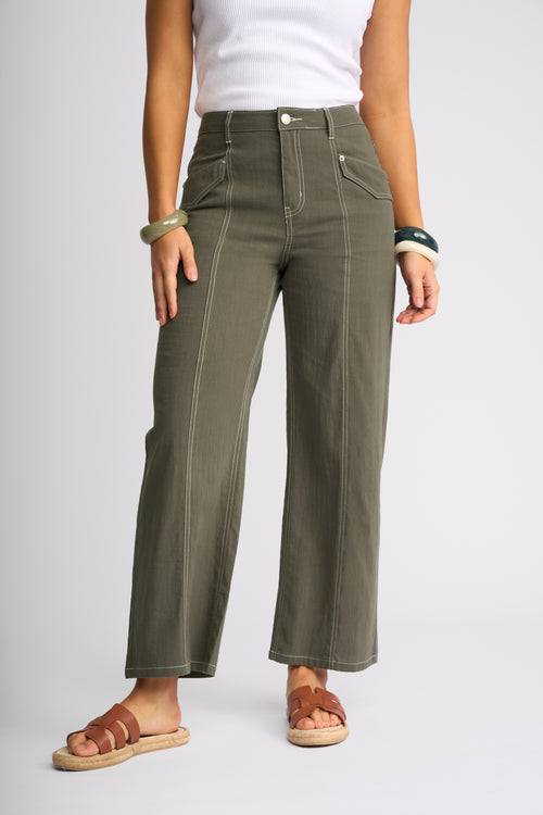 Knewe - Shade Pant in Olive K7108