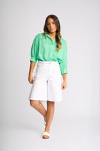 Knewe - Zuri Short in White