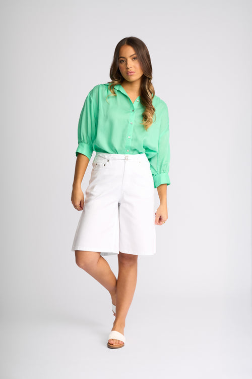 Knewe - Zuri Short in White