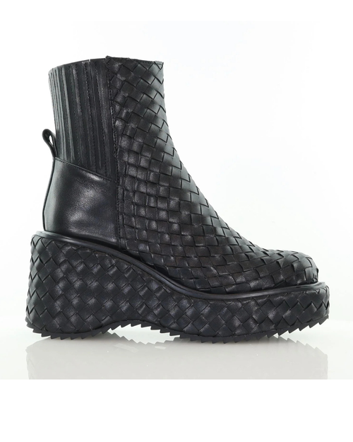 MINX - TOKYO  Weave Boot - Black