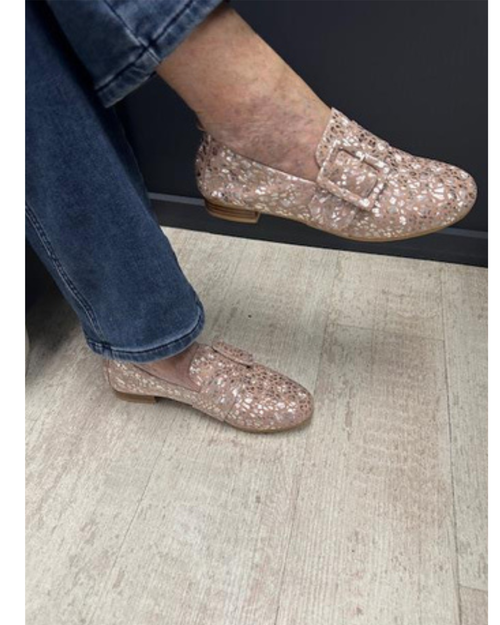 Hinako / Isabella -  Angourie shoe in Blush/Silver