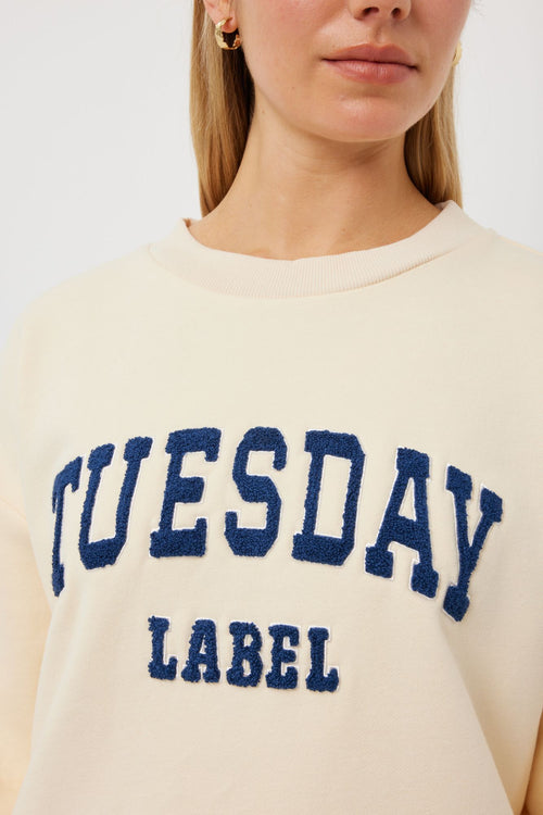 Tuesday - Sporty Sweatshirt in French Vanilla