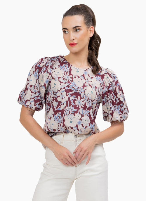 Seeking Lola  RELAXED CAREFREE TOP-MERLOT FIELD