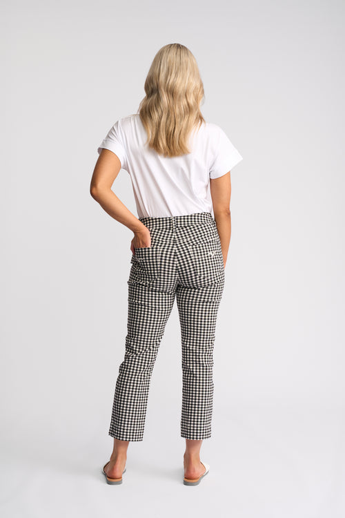 Vassalli - Tint Pull on Pant in Black Gingham