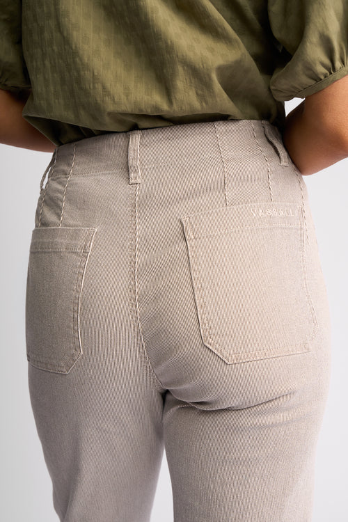 Vassalli - Daily Jean in Ecru Stripe